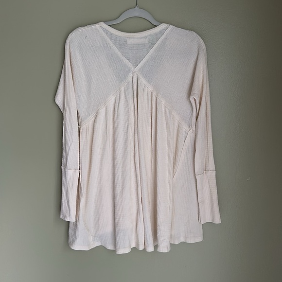 Tunic - Picture 4 of 4